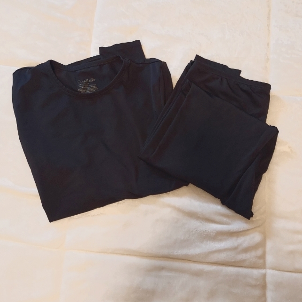 Cuddl silks set of thermal underwear
